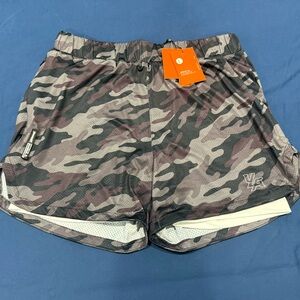 L - Camouflage Shorts - Black/Gray